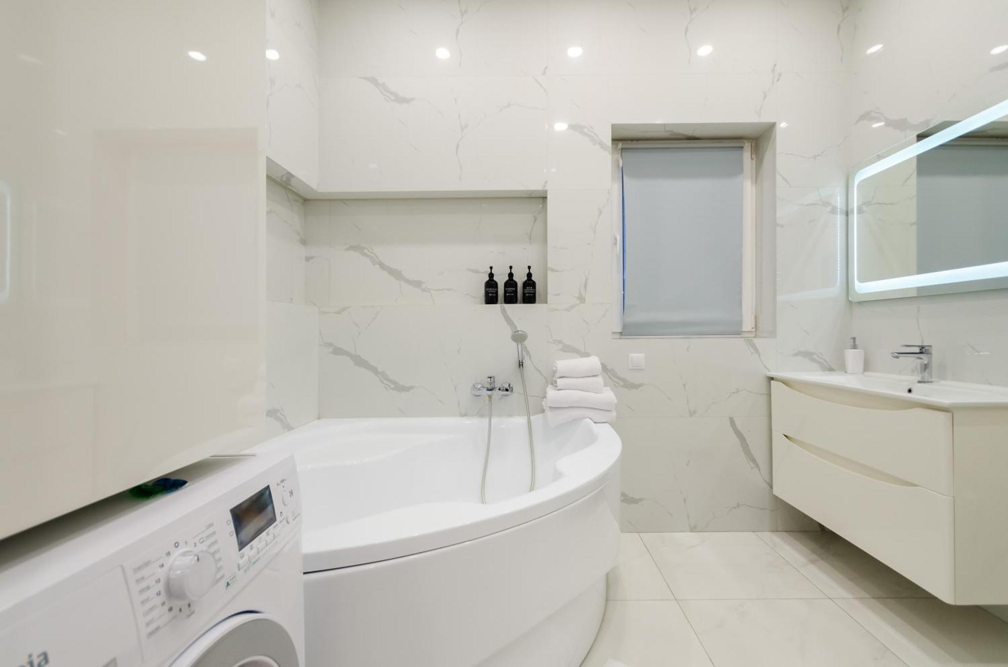 Petrovdom 267-373 In Best Apartments In Rc Central Park Kiev Eksteriør billede